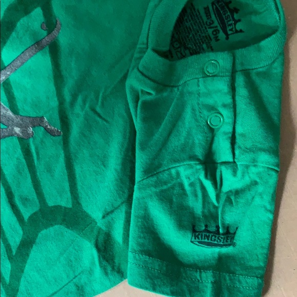 Kingsley outfits! 2 t-shirt one short - Picture 8 of 9